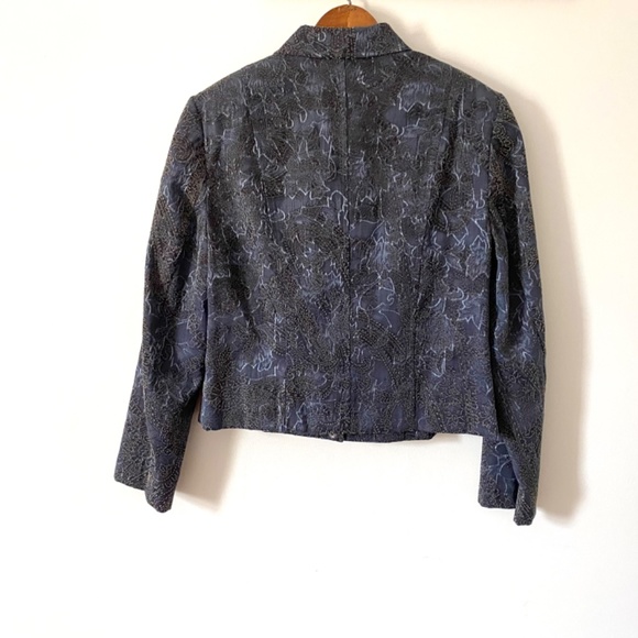 90’s Vintage Blue Cotton Brocade Jacket, Ingenuity Winter Fashion Coat Canada - Picture 4 of 10